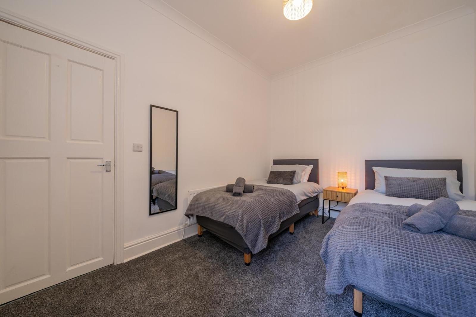 Stylish 3-bed Near Lfc & Efc Stadiums Liverpool